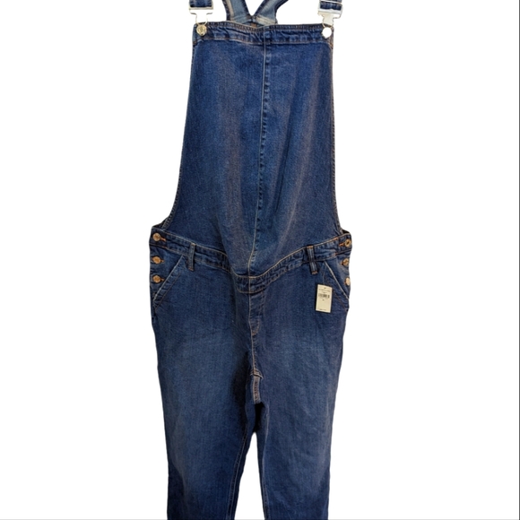 Gap Maternity Overalls - Picture 11 of 11